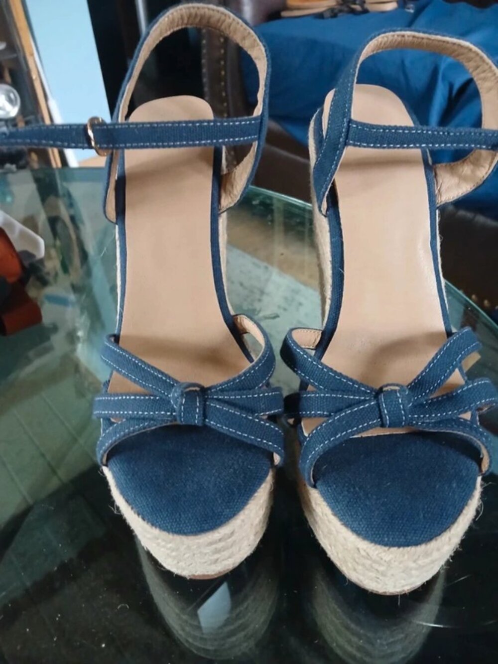 High Heels - Picture 2 of 2